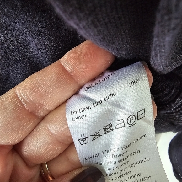 Gerard Darel Black Linen Reverse Seam Top - Picture 10 of 12